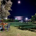 Onirana Apartmanhotel 3*