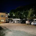 Aparthotel Onirana