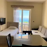 Onirana Aparthotel Borsh