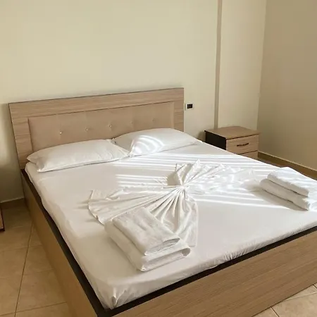Aparthotel Onirana