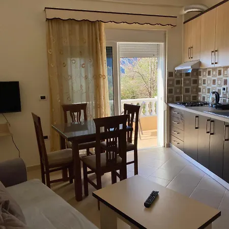 Aparthotel Onirana