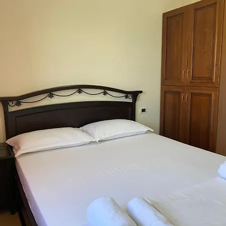 Aparthotel Onirana