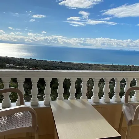 Lägenhetshotell Onirana Borsh