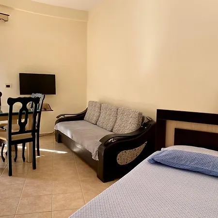 Onirana Aparthotel