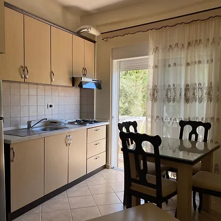 Aparthotel Onirana Borsh