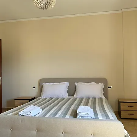 Onirana Aparthotel *