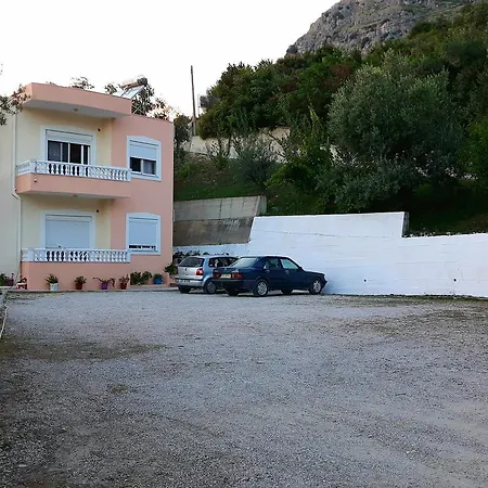 Onirana Aparthotel Borsh